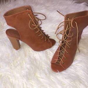 Lace Up Open Toe Bootie